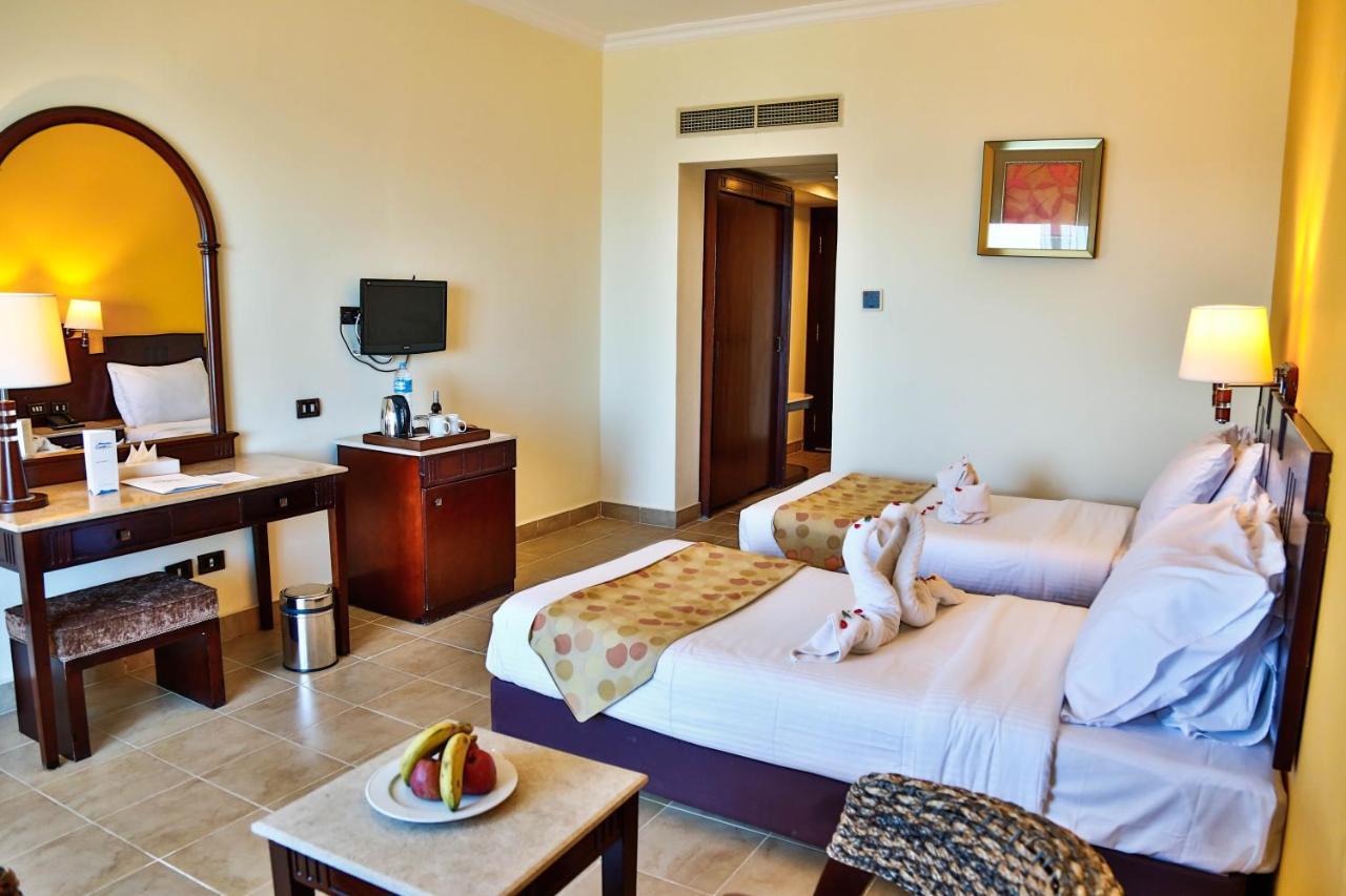 Coral Sun Beach (Adults Only) Сафага Экстерьер фото